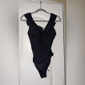 Cupshe Black Ruffle V-Neck One-Piece Swimsuit